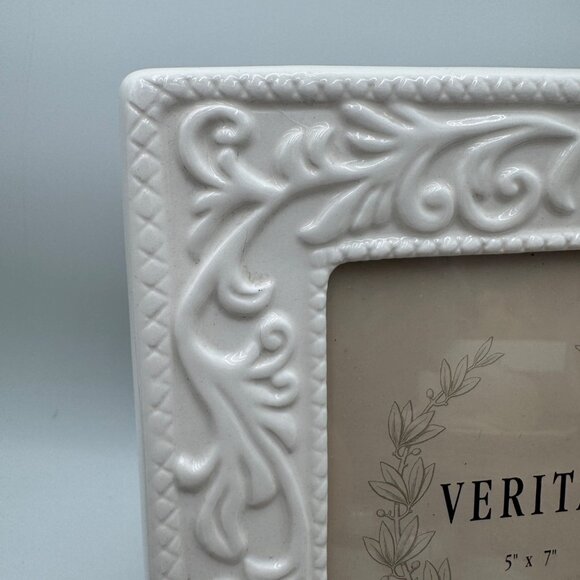 The Westin Gallery Veritas  5x7 white  toned floral picture frame chic neutral f - Picture 2 of 8
